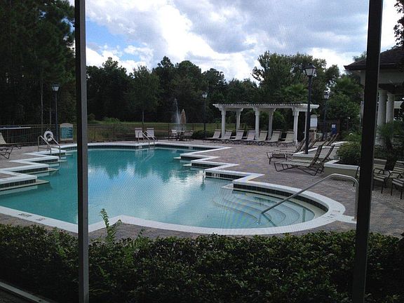 2nd image of 712 Crest Pines Dr APT 328