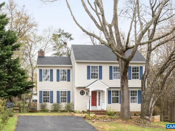 2009 Locke Ln, Charlottesville, VA 22911