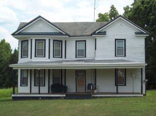 1727 Gallion Town Rd, Victoria, VA 23974