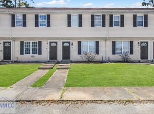 1100 Pineland Ave APT 5C, Hinesville, GA 31313