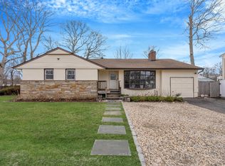 36 Maple Lane, Shirley, NY 11967