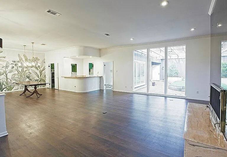 3217 Squireswood Dr — Photo 9