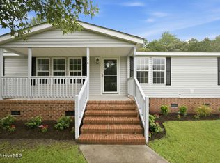 320 Macdonald Blvd, Havelock, NC 28532