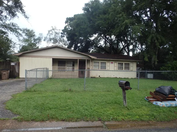 1804 Brill Rd, Mobile, AL 36605