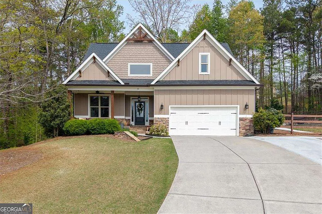 19 Pinoak Trl SE photo 1