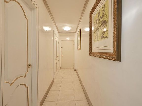 5th image of 303 E 57th St APT 11I