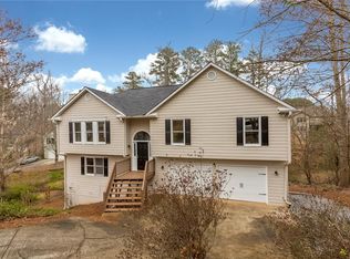 472 Springfield Dr, Woodstock, GA 30188