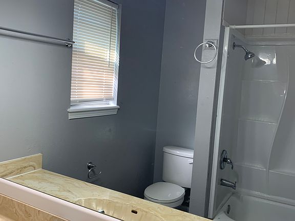 4th image of 5512 SE 14th Ave