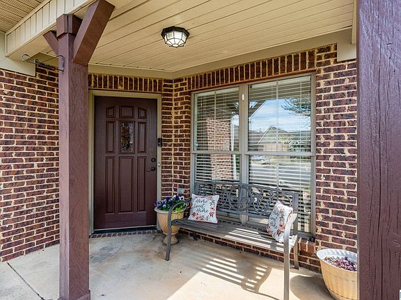 3rd image of 6062 Townley Ct