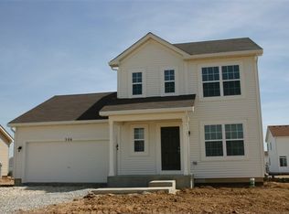 513 Hahn Dr, Cortland, IL 60112