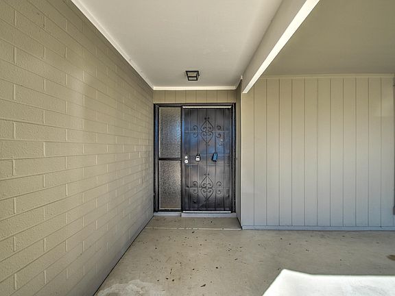 4th image of 1436 E Edgewood Ave