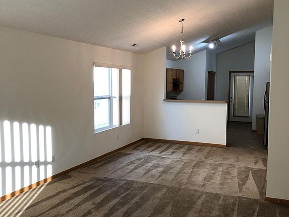 2nd image of 2188 Shadow Rock Dr