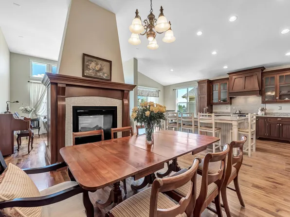 561 Bristolwood Ln, Castle Pines, CO 80108