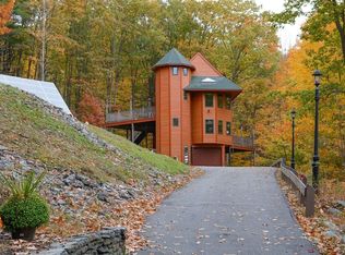 69 Russell Hill Rd, Ashburnham, MA 01430