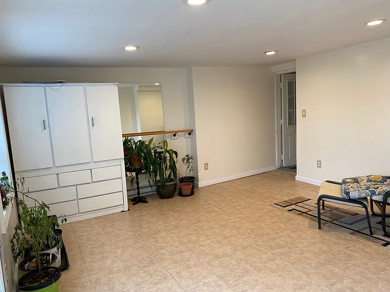202 Cross St #B — Photo 3