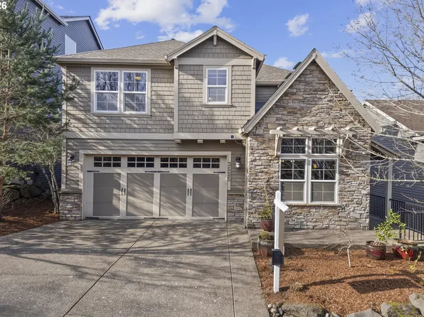 3525 NW Sunset View Ter, Portland, OR 97229