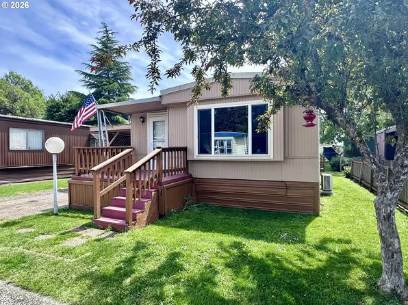 555 N Danebo Ave Space 72, Eugene, OR 97402