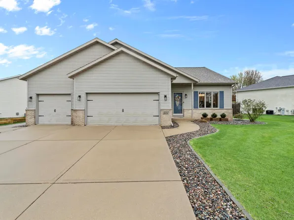 3257 Edmonton Dr, Sun Prairie, WI 53590