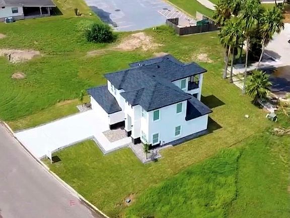 3rd image of 2606 S Rhett Dr
