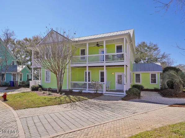 326 Marina View Drive, Southport, NC 28461