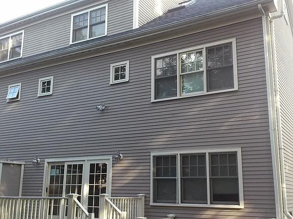 2nd image of 333 Cabot St