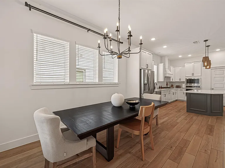 18406 Generous Ln — Photo 13