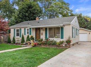 2213 Phillips AVENUE, Racine, WI 53403
