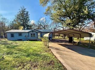 203 Arnall St, Poteau, OK 74953