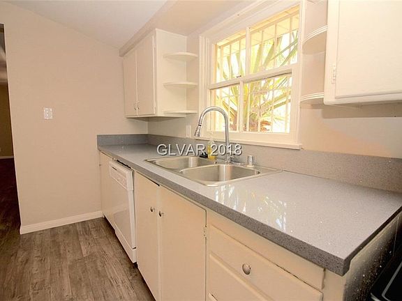 3rd image of 1020 Jessica Ave