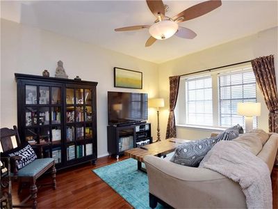 11901 Swearingen Dr APT 27, Austin, TX, 78758