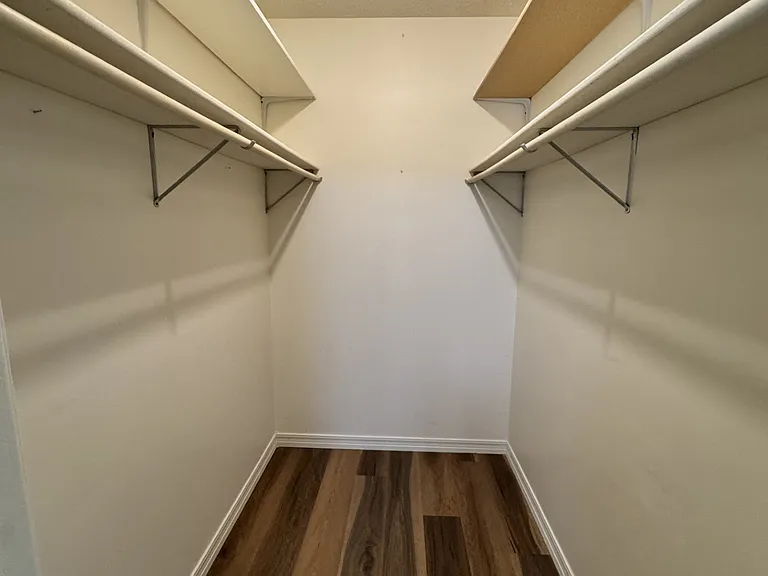 1007 Ohio St — Photo 3
