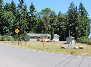 40 E Lombard Rd N, Grapeview, WA 98546