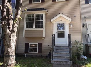 1854 Heather Glen Ct, Woodbridge, VA 22191