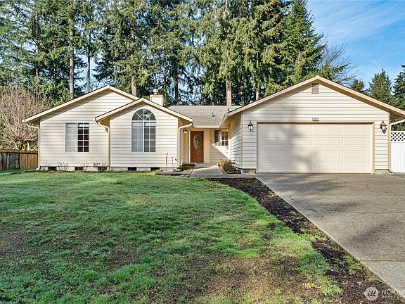 2nd image of 8311 SE Lake Forest Drive