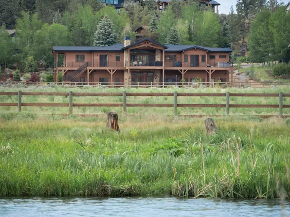 20334 Arrowhead Dr, Bend, OR 97703