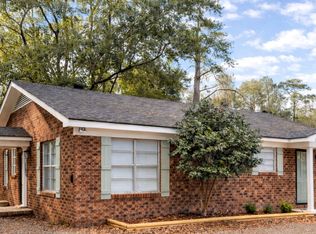 7601 La Roche Ave, Savannah, GA 31406