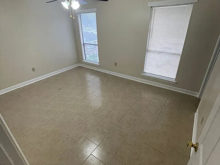 8144 Jefferson Park Dr #A-D — Photo 10