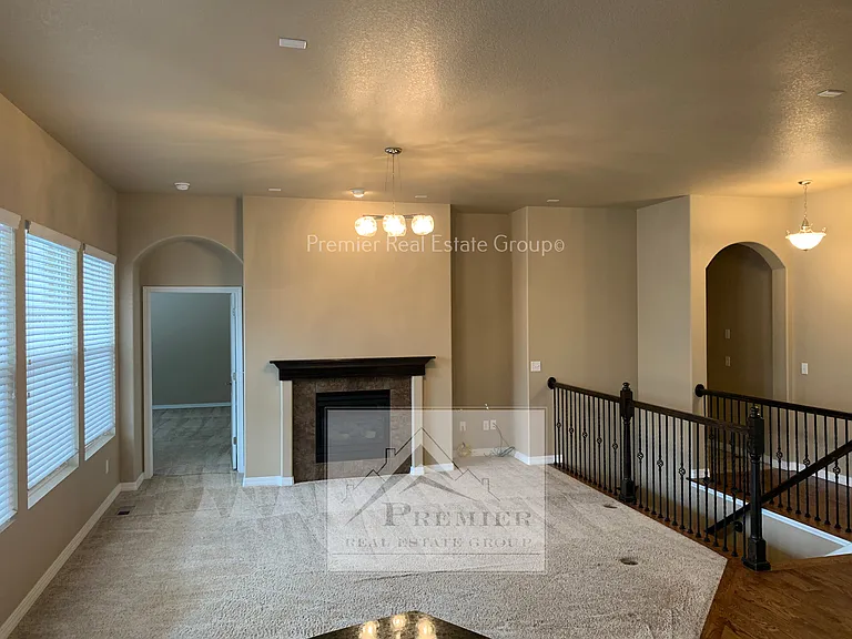 5948 Revelstoke Dr — Photo 16