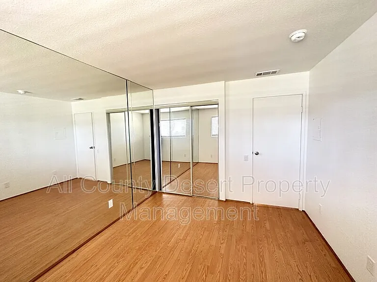 2810 N Arcadia Ct #A-205 — Photo 11