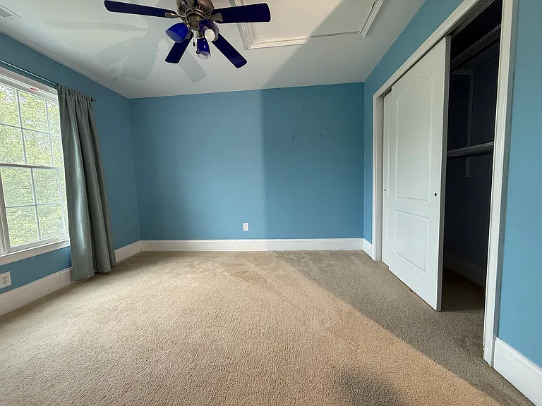 606 Winston Ln — Photo 48