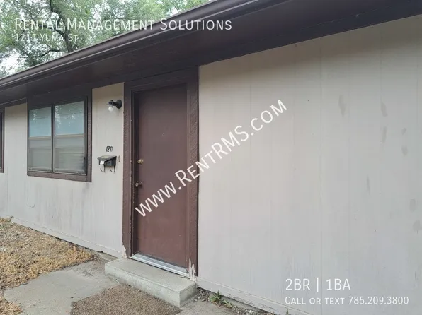 1211 Yuma St, Manhattan, KS 66502