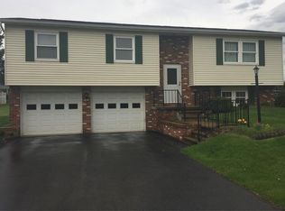 33 Stonegate Rd, Indiana, PA 15701