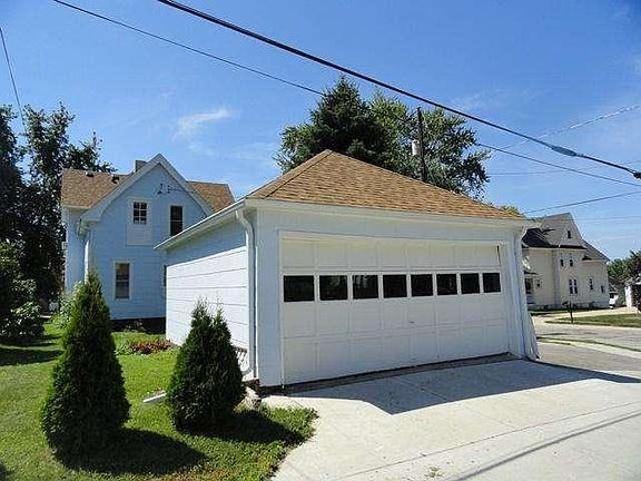 5th image of 260 W Rossman St