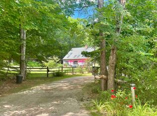 3 Vatcher Rd, Hancock, NH 03449
