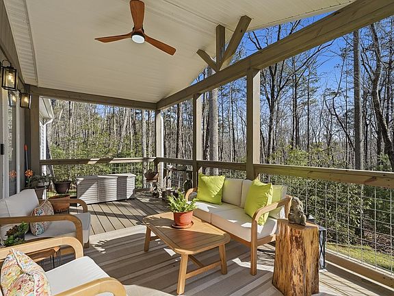 5th image of 621 High Lance Rd S