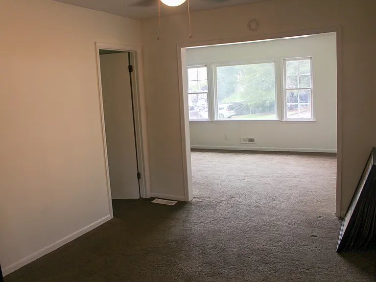 1540 Rosewood Cir — Photo 10