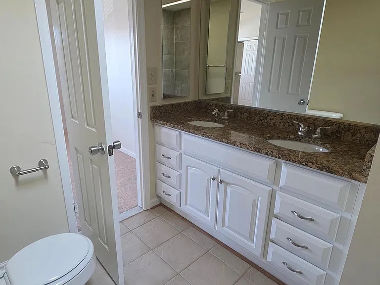 7766 Black Horse Ct — Photo 14