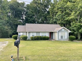 91 Lee Road 616, Auburn, AL 36832