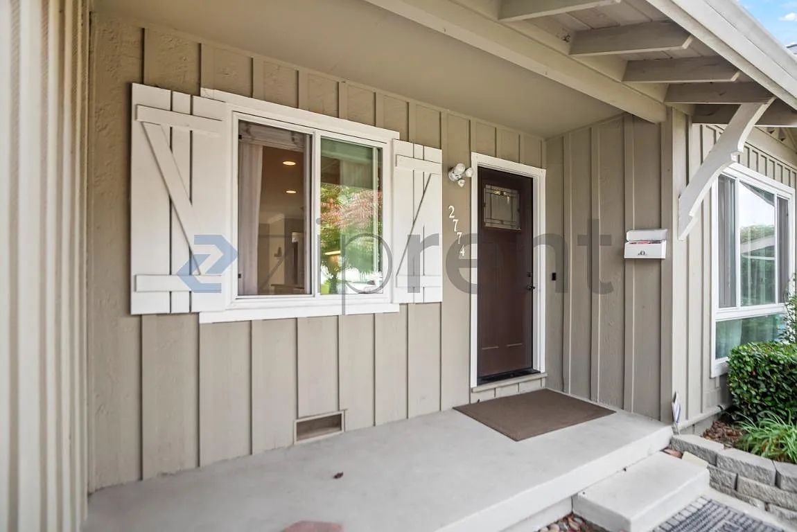 4 bed, 1420 sqft, $5,097 — Photo 3