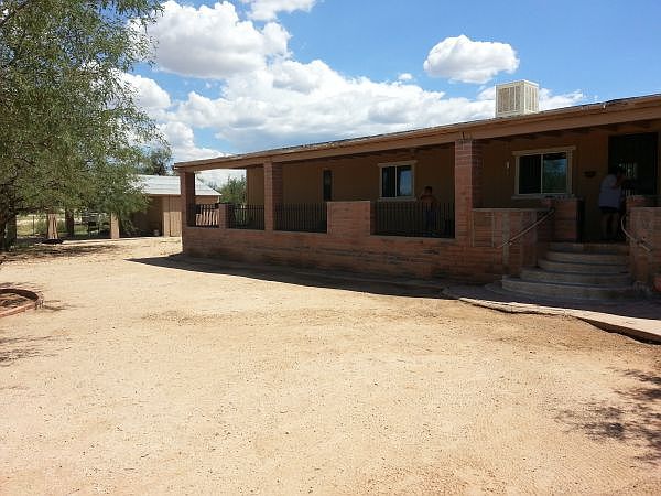 2nd image of 16141 W Chumblers Rd